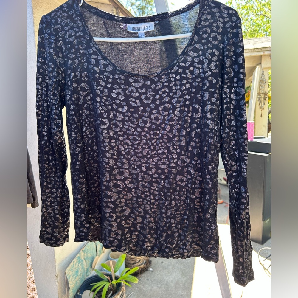 Jennifer Lopez Black and Gray Patterned Blouse